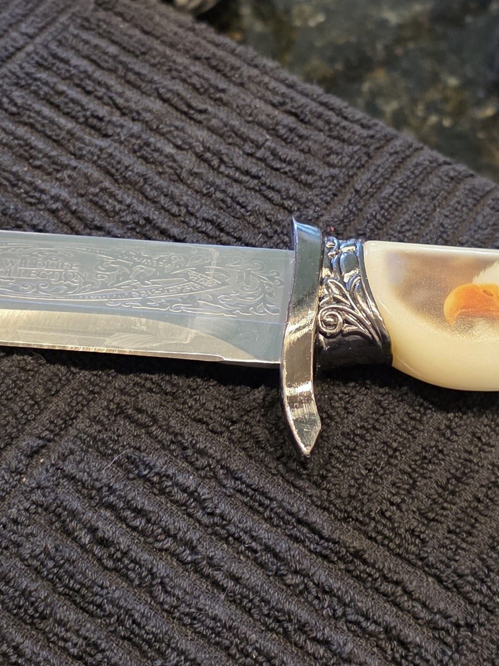 Frost Cutlery Wildlife Collection Eagle Handle Hunting Knife